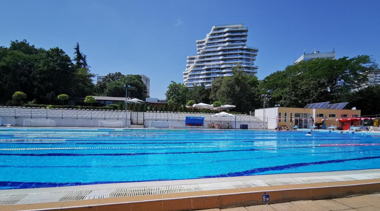 Luxury Apartments Alix Burgas Exterior foto