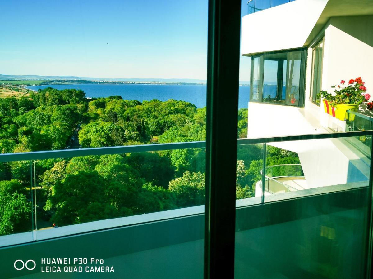 Luxury Apartments Alix Burgas Exterior foto