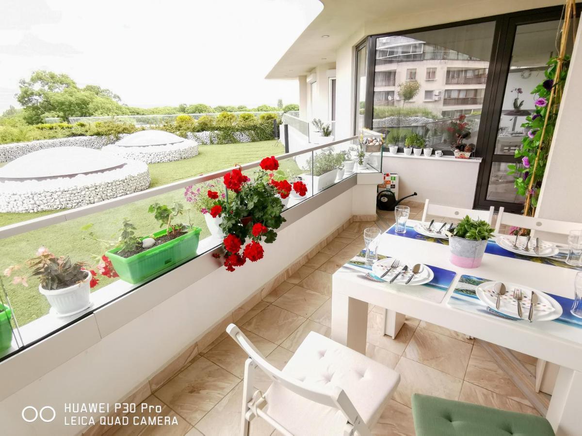 Luxury Apartments Alix Burgas Exterior foto